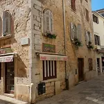 Arbel Apartments