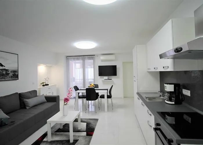 Arbel Apartments